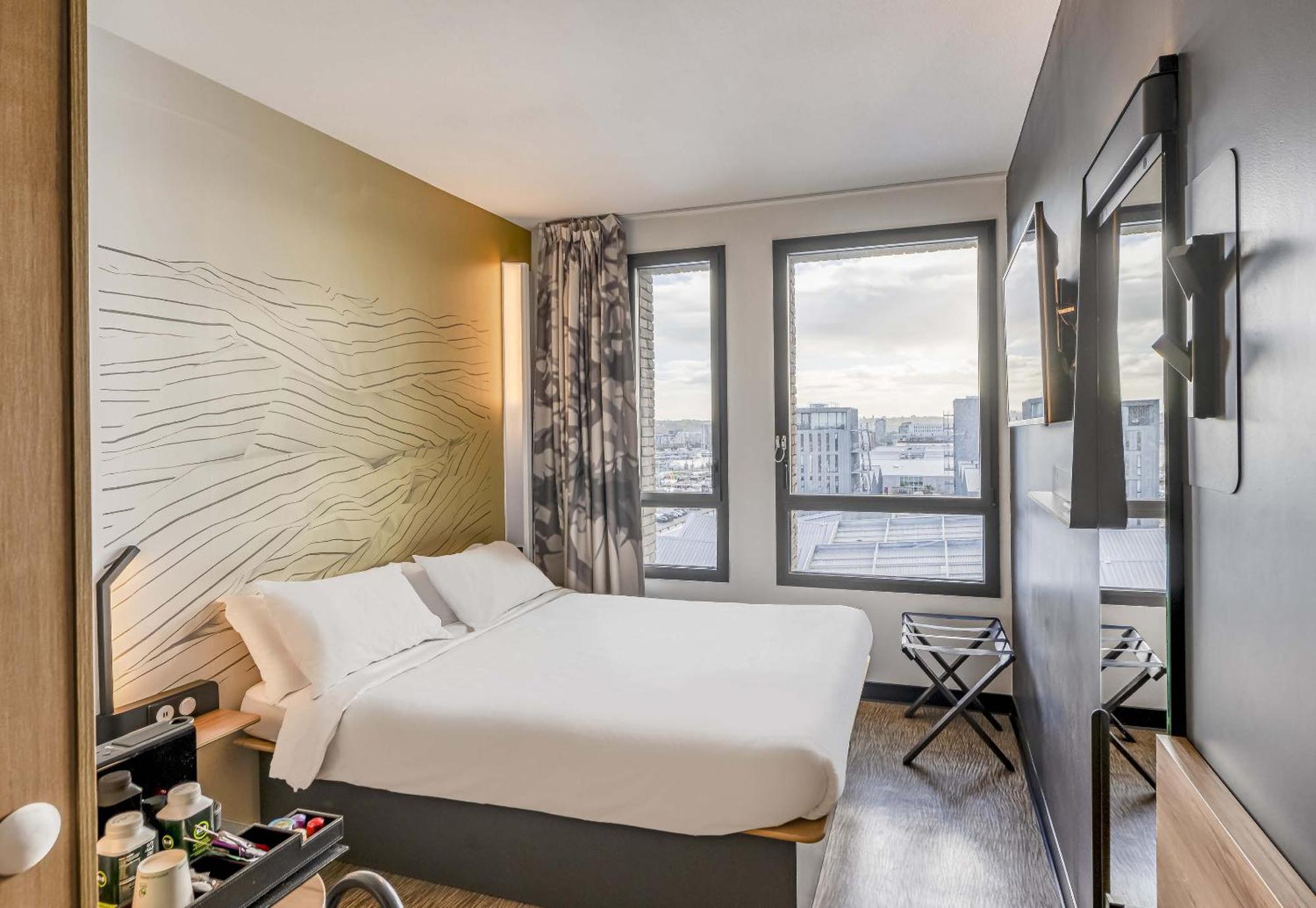 B&B Hotel Bordeaux Bassins A Flot Exteriör bild