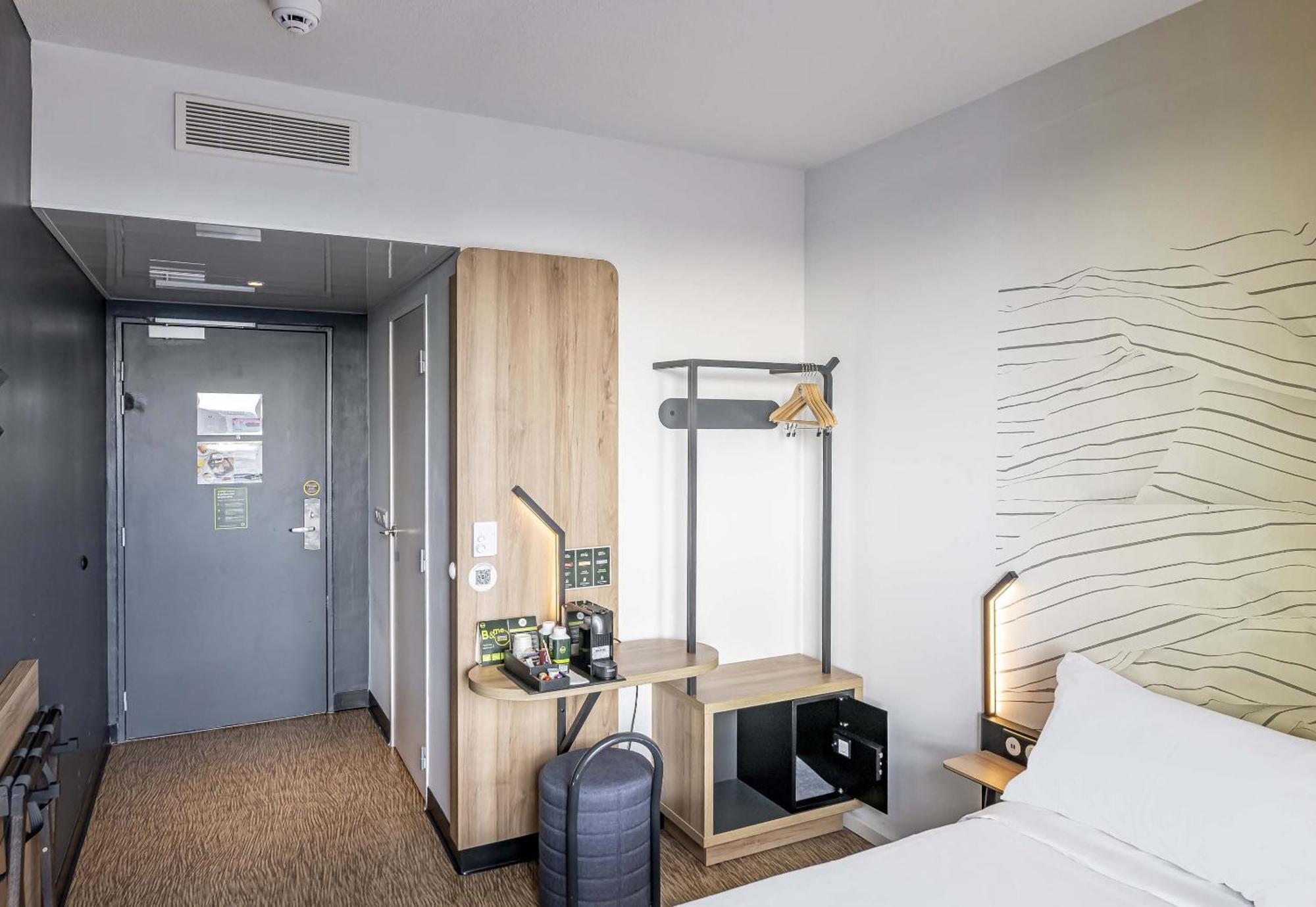B&B Hotel Bordeaux Bassins A Flot Exteriör bild