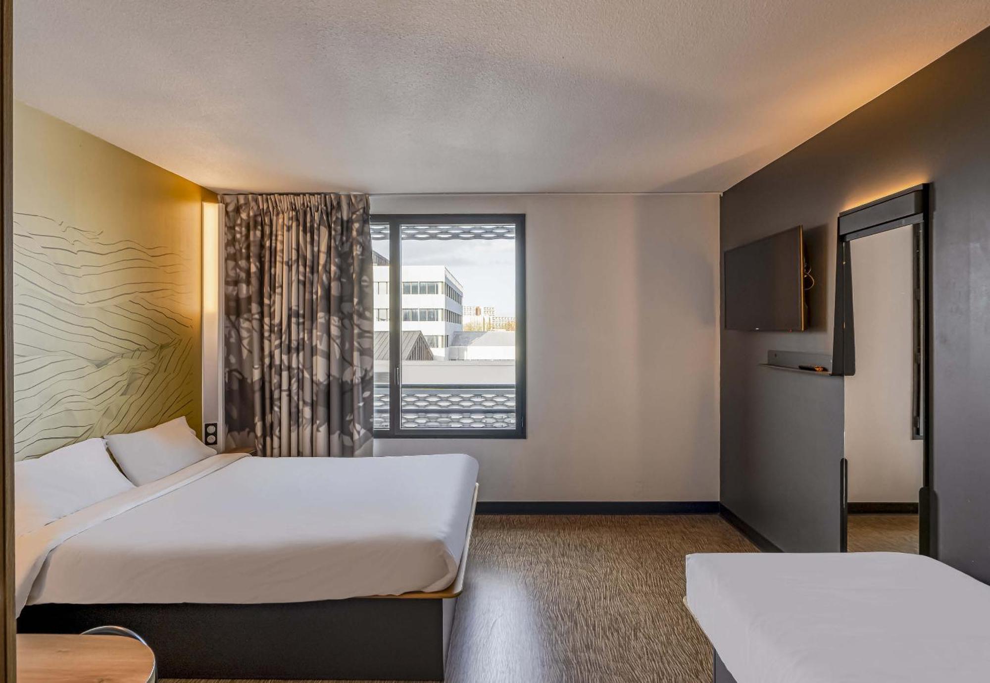 B&B Hotel Bordeaux Bassins A Flot Exteriör bild