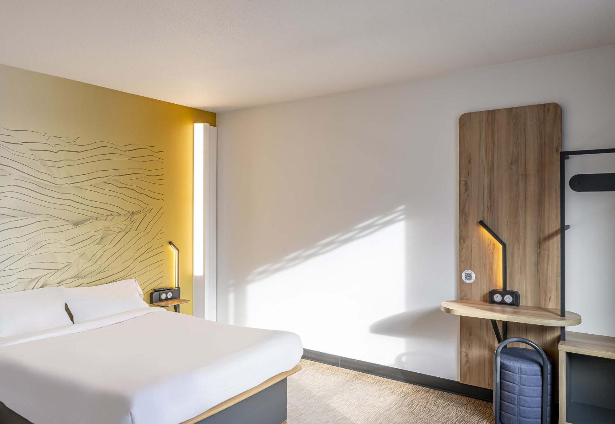 B&B Hotel Bordeaux Bassins A Flot Exteriör bild